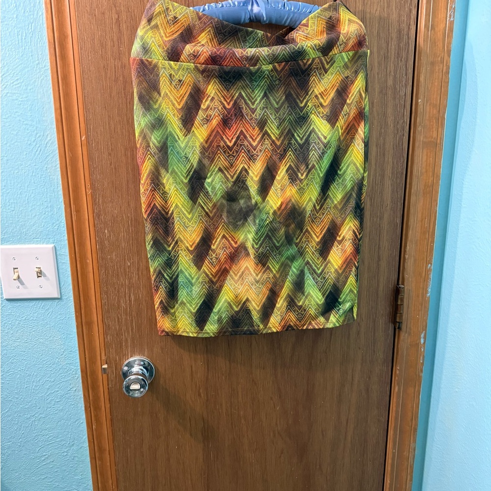 LuLaRoe Multicolor Zigzag Pencil Skirt